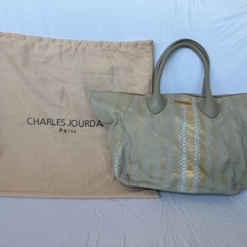 Charles Jourdan - Picture 1 of 9